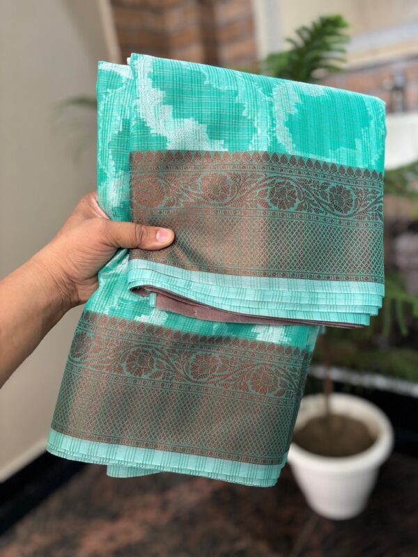 Banarasi non dyeable Kota check saree - Image 2